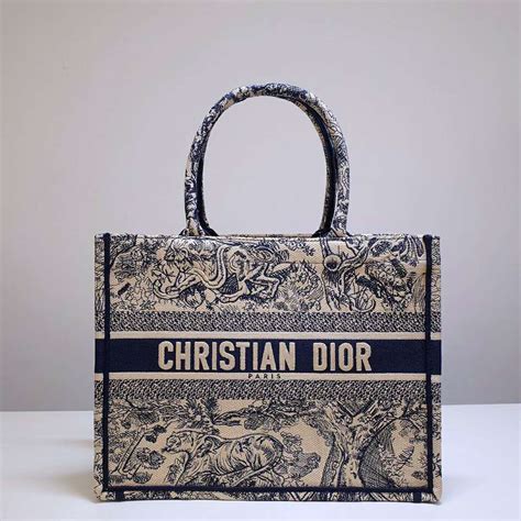 dior tote bag nz price|Dior.